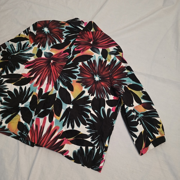 Colorful Erin Blouse - Picture 10 of 10